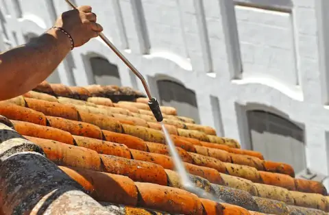 Nettoyage de toitures - Rédange